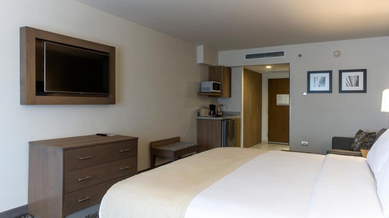 Holiday Inn Express & Suites Chihuahua Juventud By Ihg Εξωτερικό φωτογραφία