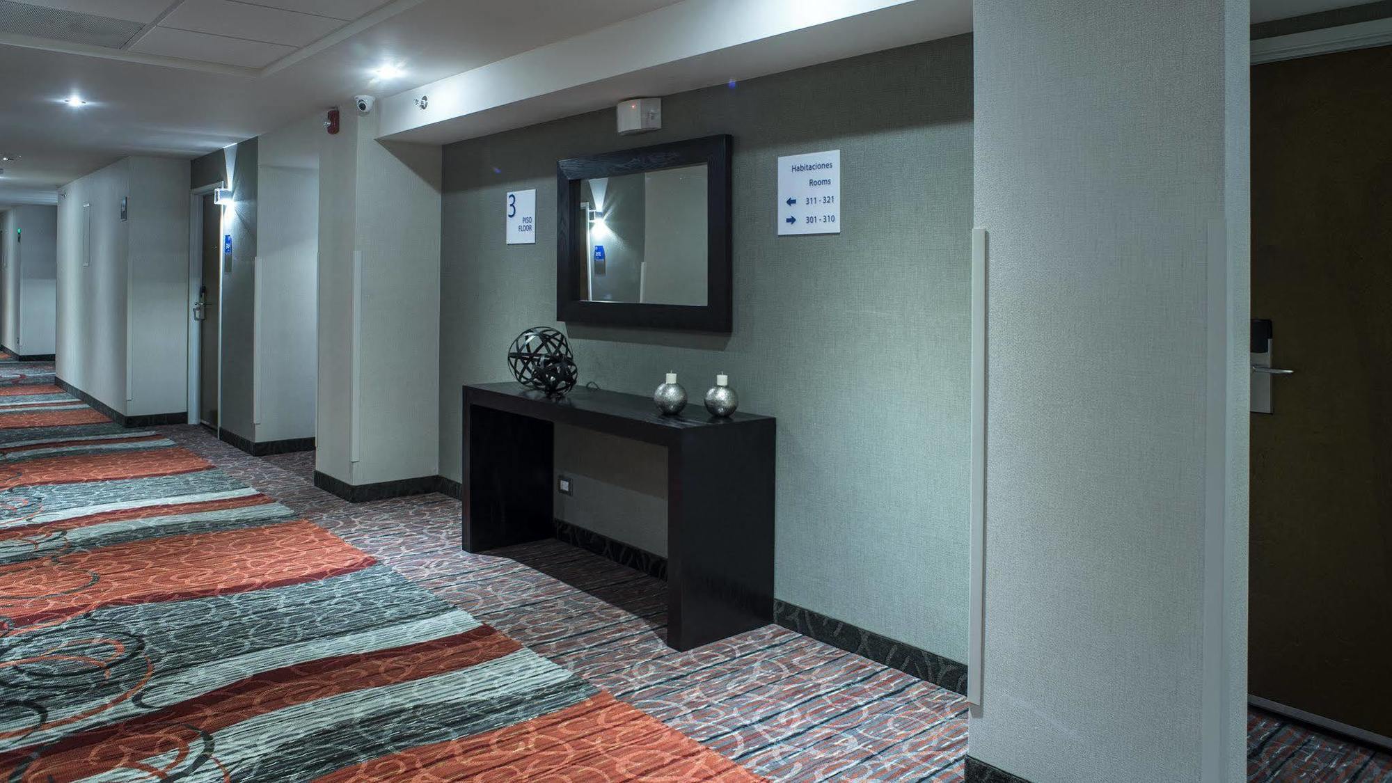 Holiday Inn Express & Suites Chihuahua Juventud By Ihg Εξωτερικό φωτογραφία