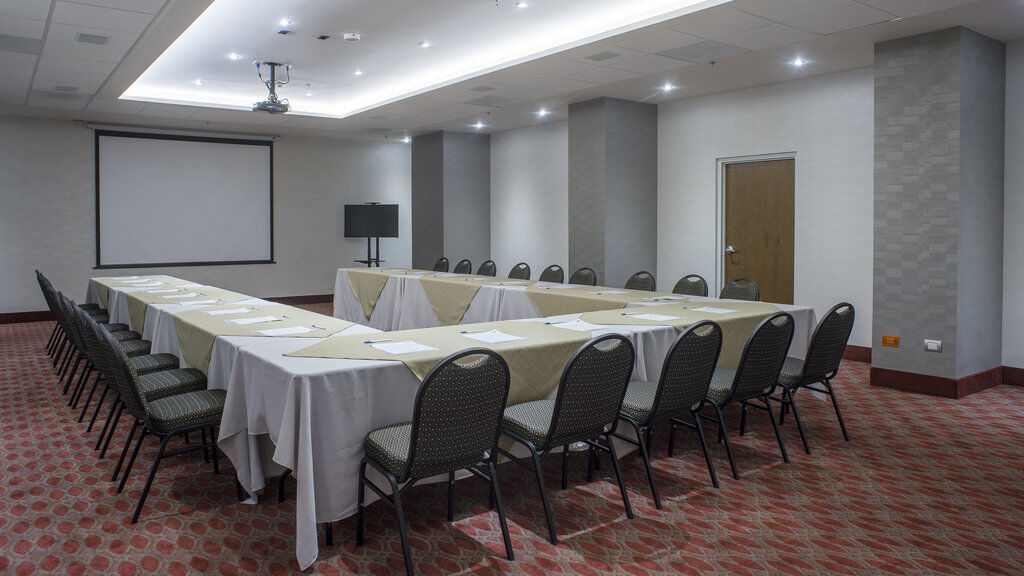 Holiday Inn Express & Suites Chihuahua Juventud By Ihg Εξωτερικό φωτογραφία